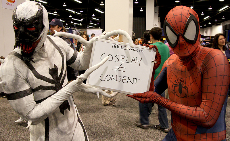 Illustration for article titled These Cosplayers Are Sick Of Being Treated Like Pieces Of Meat